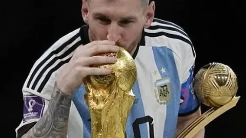 欧洲豪门争相抛出橄榄枝！王钰栋身价飙升，英超德甲成热门新战场，挑战将至！